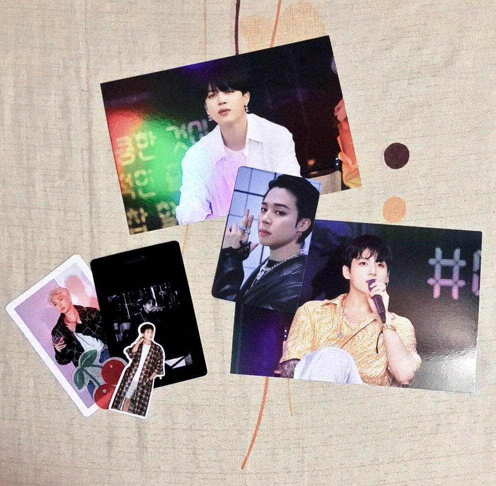 minluvsyou's tweet photo. โโท #minluvsmail from
๐ท @jjooniee_ , #jjoonieesFeedback
~* jikook postcards and jimin pogi is here!! grabe the sparks nung postcards jusko po talaga!! thank you so much rene for packing them safely, for joonie freebies & for the smooth transaction. โtil our next budol~ ๐ https://t.co/6S5e1RzSNi