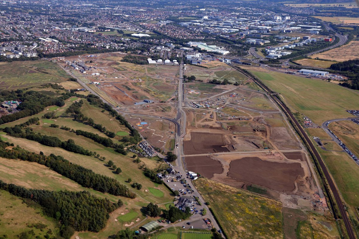 It's only from the sky that you can see the scale of our West Craigs project for West Craigs Ltd owned by Lloyds Bank. It's great to see the development coming together & the elements of work link up to create what will become a new community within Edinburgh!