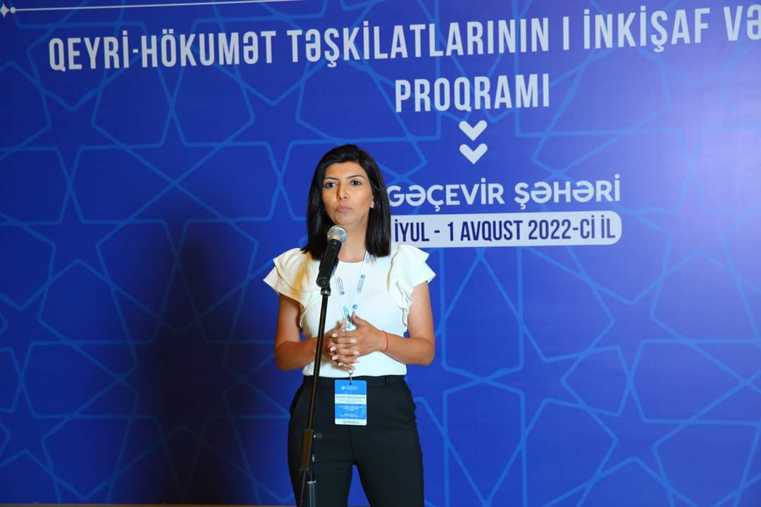 SevinjFadai's tweet photo. Ən qiymətli kapitalın insan kapitalı olduğunu,vətəndaş cəmiyyəti institutlarının həllinə töhfə verməli olduğu problemlərin ölçüsünü nəzərə alsaq,@ngoagency-nin həyata keçirdiyi inkişaf və mübadilə proqramı məqsədəuyğun idi.Qüsursuz təşkilatçılıq, qazandırdıqlarınız üçün təşəkkür! https://t.co/cH6HN5nXK3