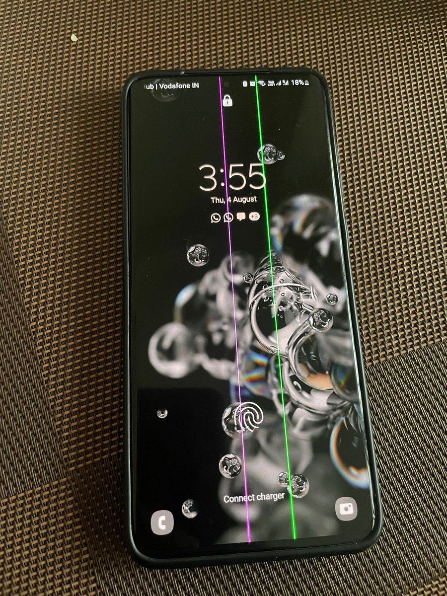 abijit_2889's tweet photo. @SamsungSG @SamsungMobile @samsungceo pink &amp; green line issue on samsung S20 plus Mobile after warranty is over. This is really annoying &amp; lot of people have reported this. I am also one of them. PLEASE ASSIST https://t.co/ktfwWIwBSw