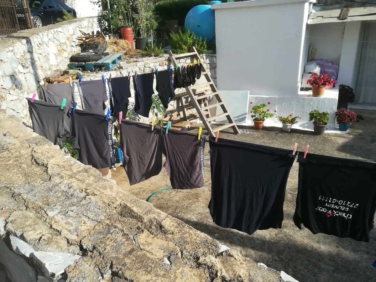 mahliaamatina's tweet photo. I felt so cheeky taking these photos of washing lines while in Greece. Laundry is such an ordinary, mundane, yet vital ritual. It’s so personal, still we have to hang our clothes in the open to dry them. I love it and cannot wait for the next edition of #80WashingLines to begin! https://t.co/whKmYpVKxx