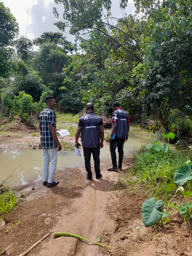 Ebonyionthego's tweet photo. Investigation of Measles Outbreak in one of the hard to reach settlements.

@WHONigeria @CWarigon @chimaochemba @drmuanya @Faith_Ireye @godwithus_o @joseph_iruka @uchesun63213134 @Realevanssteph1 @ojechkwu @AdinduEmmanue16
@odoh_ejeh

#Reachingtheunderserved
#Ebonyionthego https://t.co/SD6bunASZ1