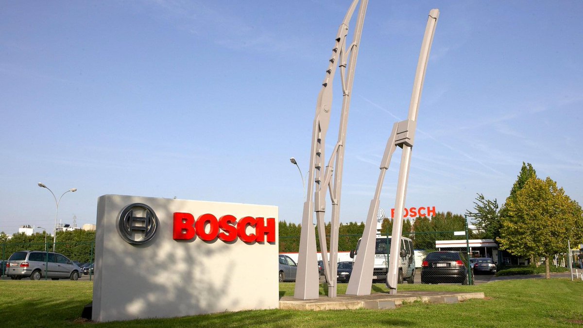 ⚠️ UPDATE 04/08: Het onderzoek van de politie bij ruitenwisserfabrikant Bosch, n.a.v. een algemene dreiging, werd vannacht rond 4.45 uur afgerond. Er werd niets gevonden. Er loopt een gerechtelijk onderzoek naar de dader.