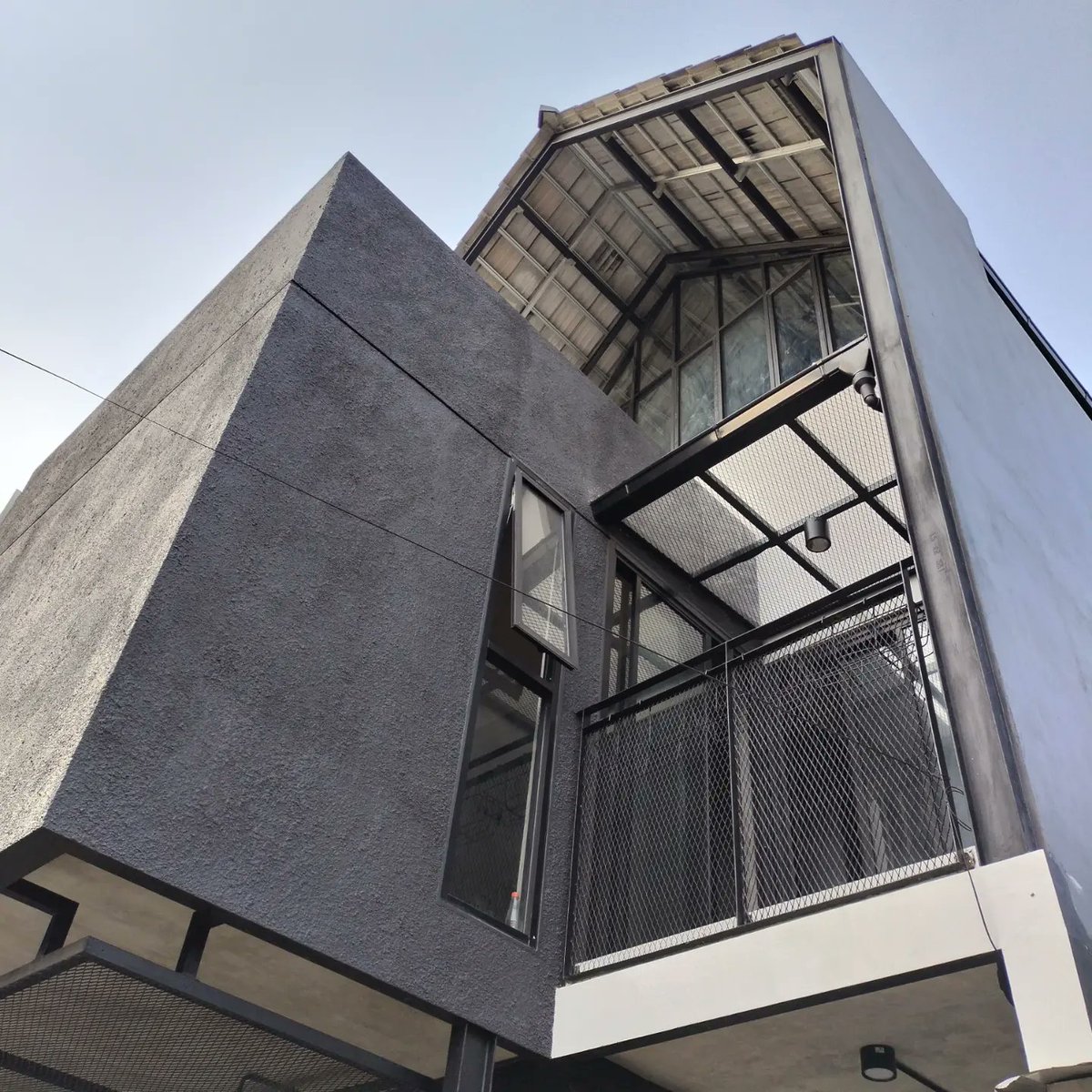 satriaque's tweet image. Rumah IB, Bintaro Tangerang Selatan. 

Studio Metaland 
#arsitektur #kontraktor #designandbuilt #rumah #rumahtinggal