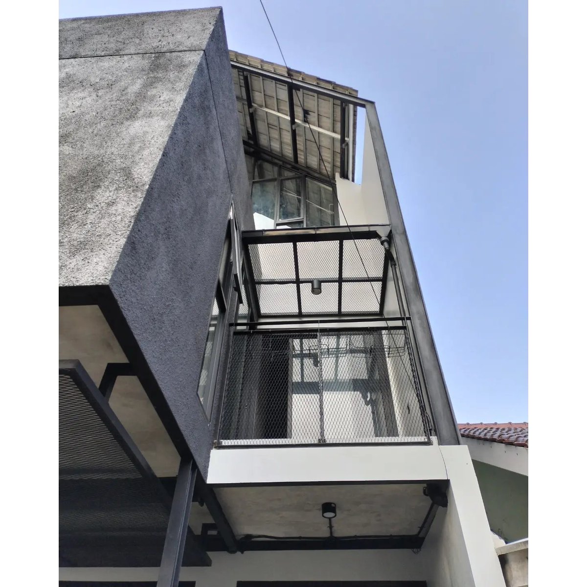 satriaque's tweet image. Rumah IB, Bintaro Tangerang Selatan. 

Studio Metaland 
#arsitektur #kontraktor #designandbuilt #rumah #rumahtinggal