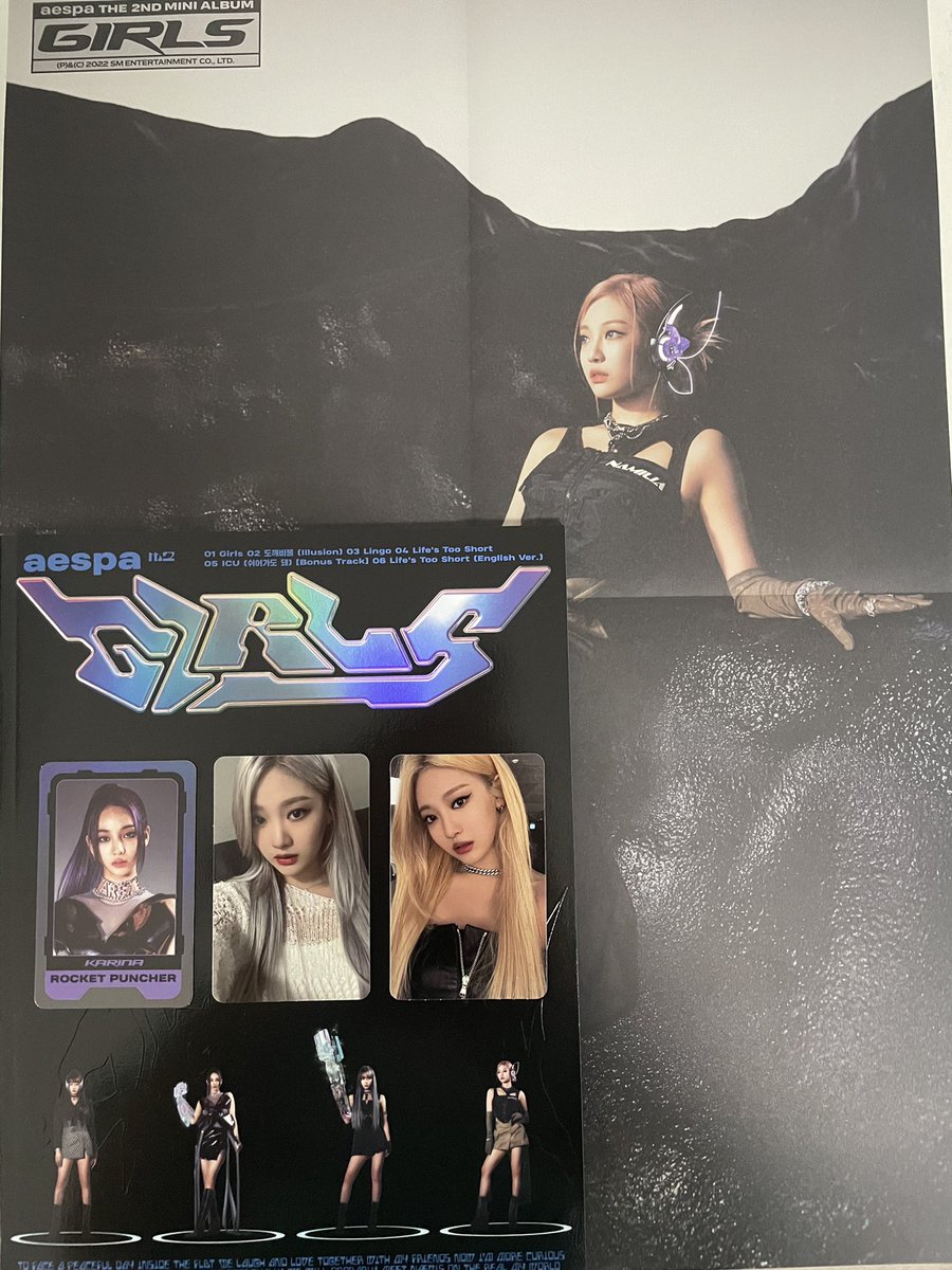 96kchs's tweet photo. my pulls for both chungha and aespa are so great like https://t.co/LsJhUoPeIt