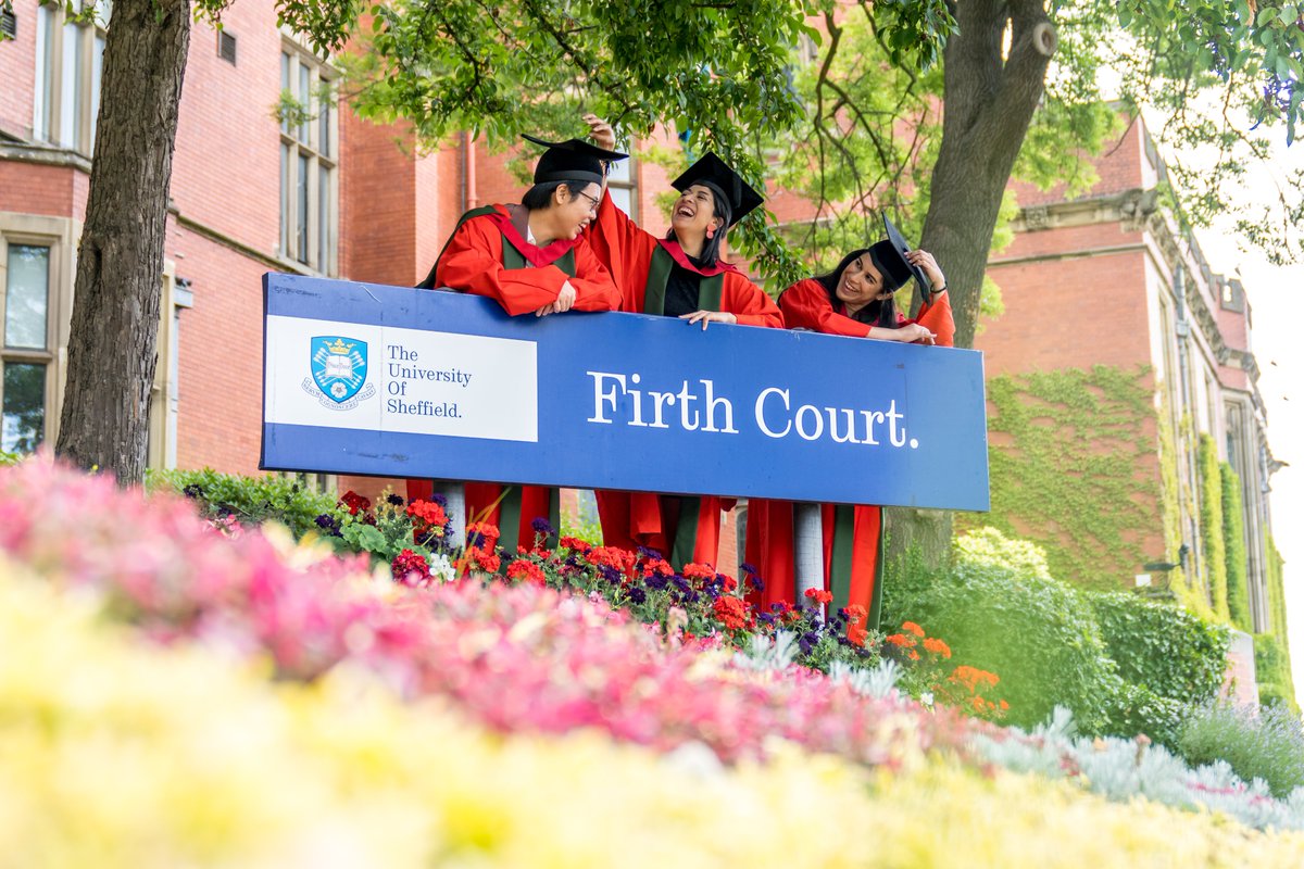 Congratulations to our recent PhD graduates Christina, Itzelle, Sally, and Yuhua!