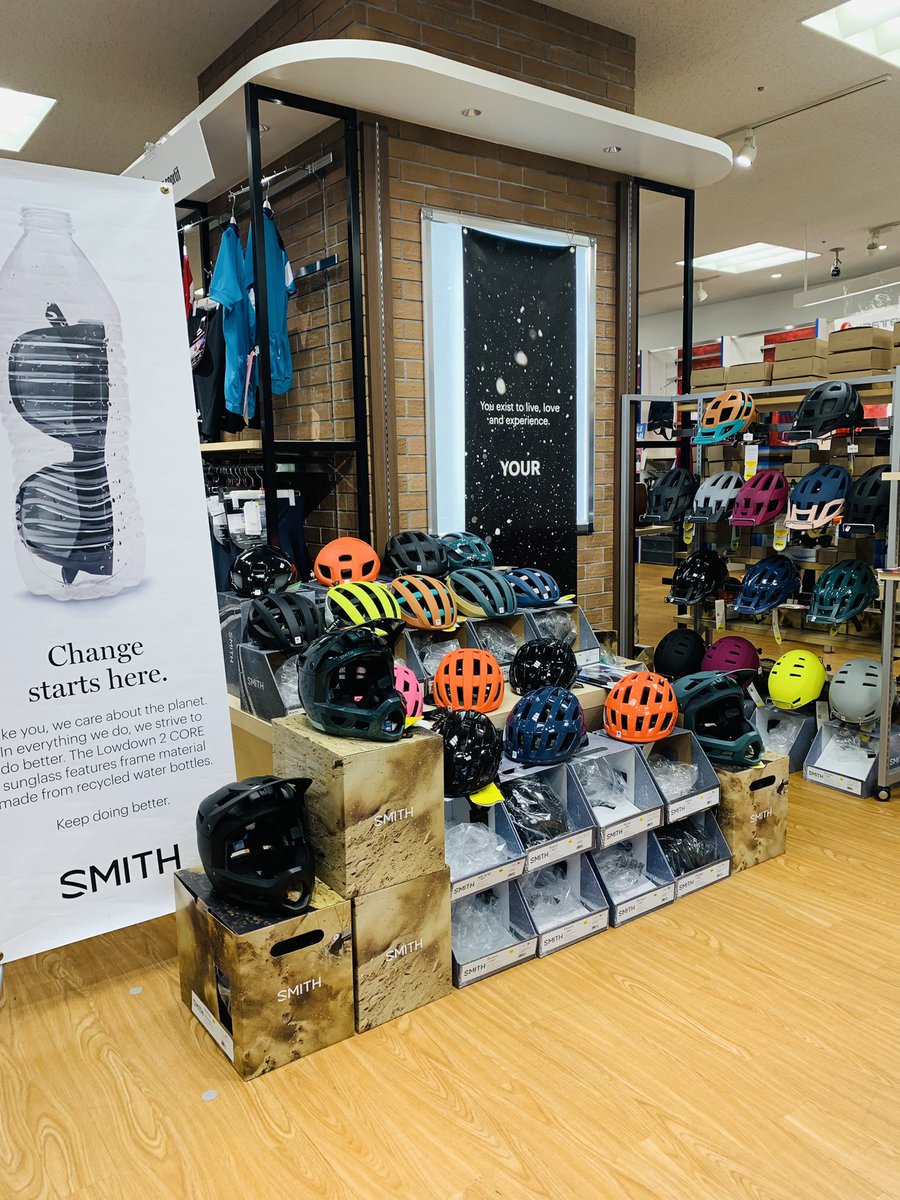 yschukyo's tweet photo. アメリカンブランド
SMITH ポップアップ
8/4〜8/21まで
ワイズロード名古屋ウェア館にて堂々の開催です🗽
ヘルメット、アイウェアが超充実🤩
幅広いラインナップで
みなさまのご来店お待ちしてます!
#smith #サングラス #ヘルメット https://t.co/96FF6re8i0