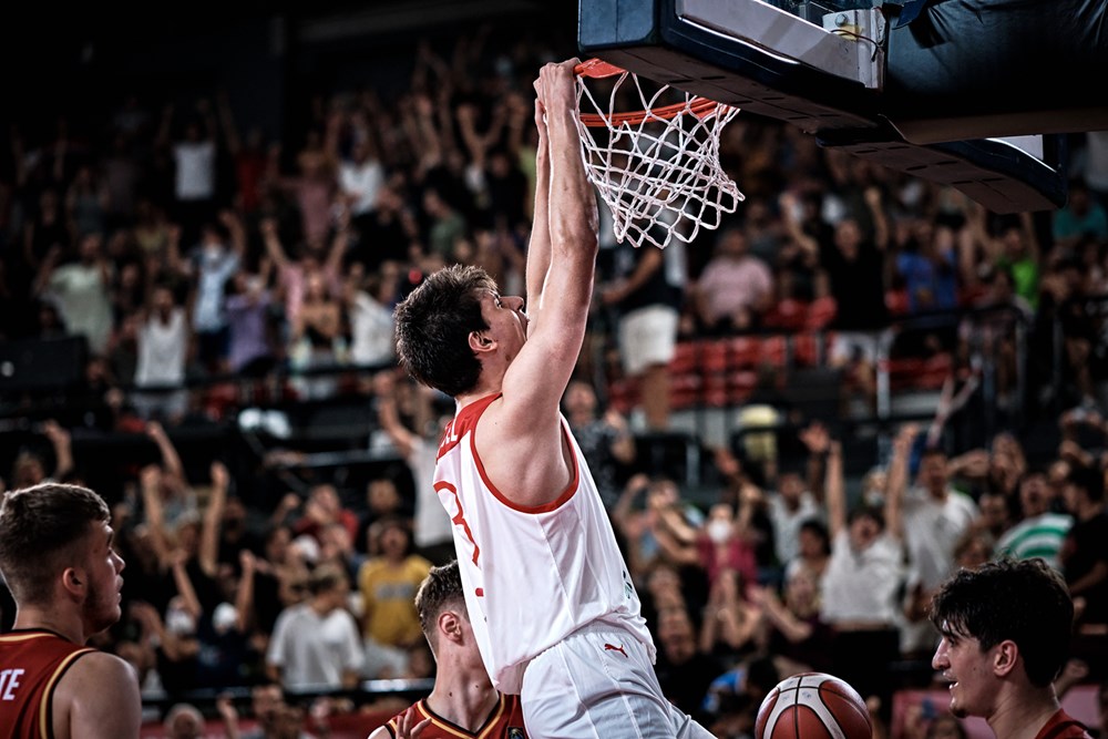 TurkisHHopes's tweet photo. FIBA U18 European Championship

Turkey 68-64 Germany 

Berke Büyüktuncel('04) 11pt / 8rb / 3ast
Kerem Kuthan Konan('04) 21pt / 9rb
Yiğit Hamza Mestoğlu('04) 10pt / 4rb / 3ast

#FIBAU18Europe https://t.co/n76jQkC6o7