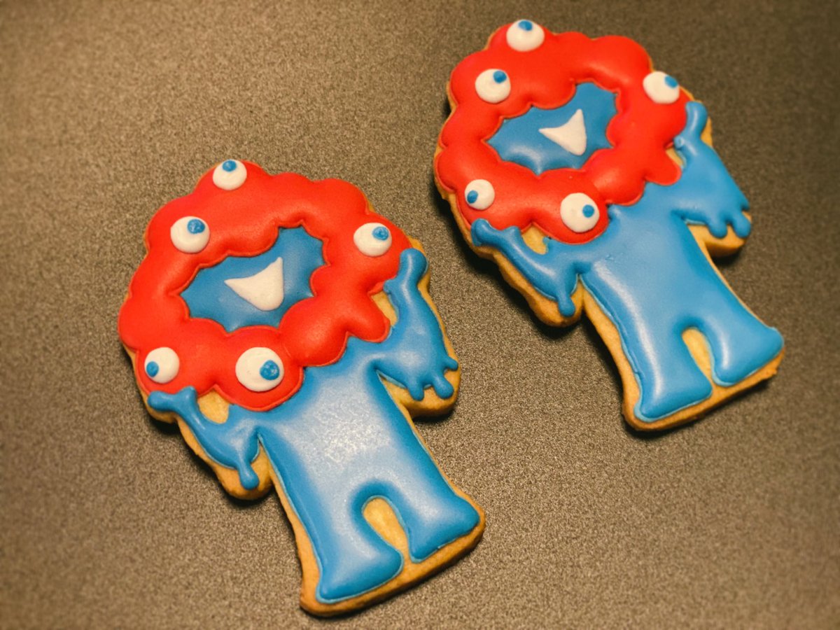 ミャクミャク様のアイシングクッキー作ったけどまずそう！