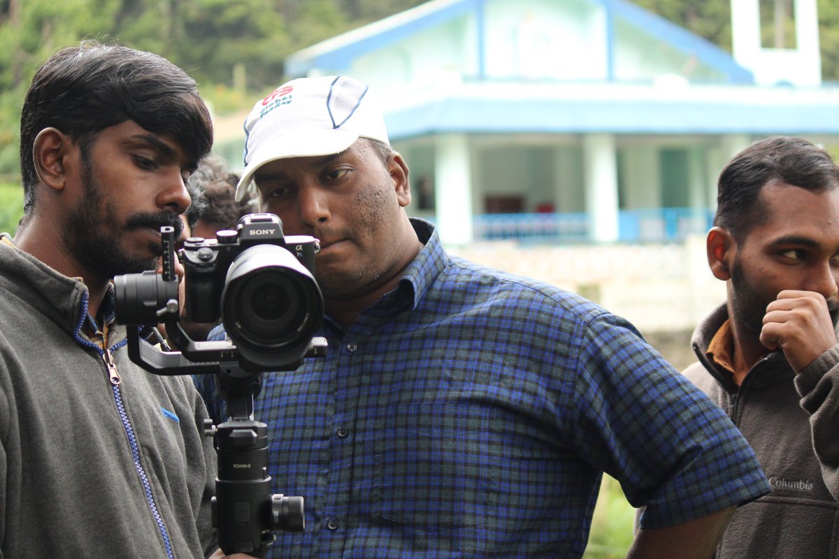 AustriaMovies's tweet photo. #Recreator
( Film Makers Encyclopaedia )
True Story🎬
#MalayalamMovieLocation #Ooty
#Director_arunrajpoothanal
#Producedby_Pravitharprasanna_Prasannamaniachari
#Banner_austriamovieproductions
@anjelmohan
@Pravitharprasa2
@Arjunhnath
@Actor_Shine https://t.co/lxsUNusWti