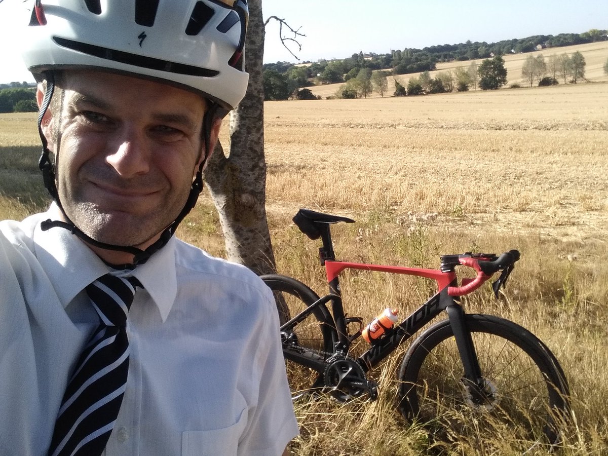 datanalyse's tweet image. #cycletoworkday even though I&apos;m working from home I didn&apos;t want to miss out on my commute