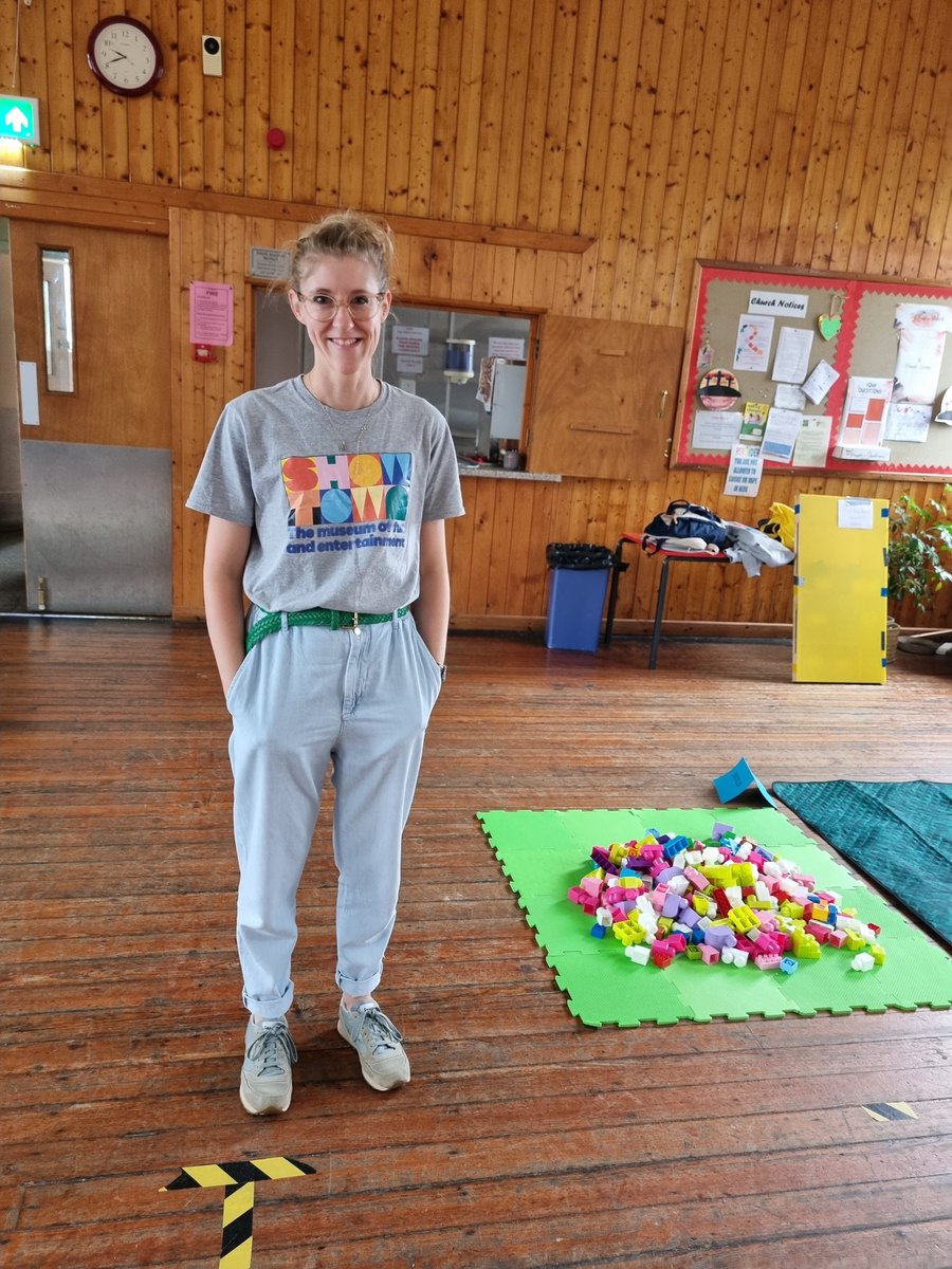 CommunitySarah's tweet photo. Come and join us for fun and exploring at St Thomas Church. @interferenceart @ShowtownBPL @CECDBlackpool @BetterStartBpl @MrsMoore23 https://t.co/NO6ap16nIM
