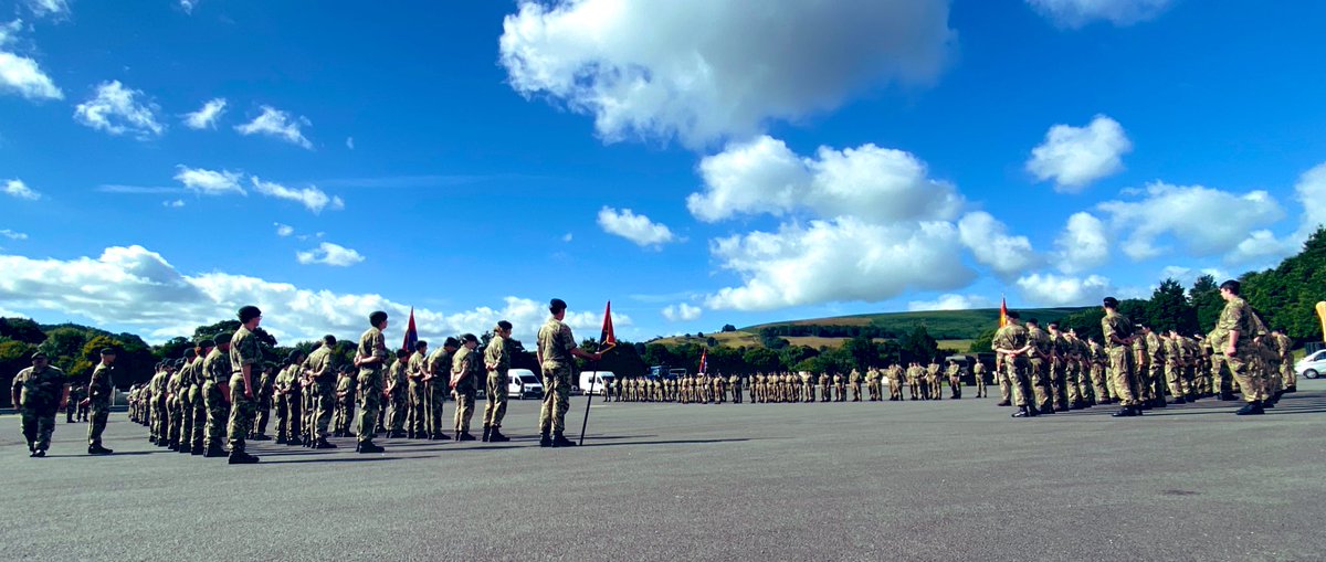 What a day for the final <a href="/ACF_Devon/">Devon Army Cadet Force</a> County/Commandants Parade 🌞

#dacfsummercamp22