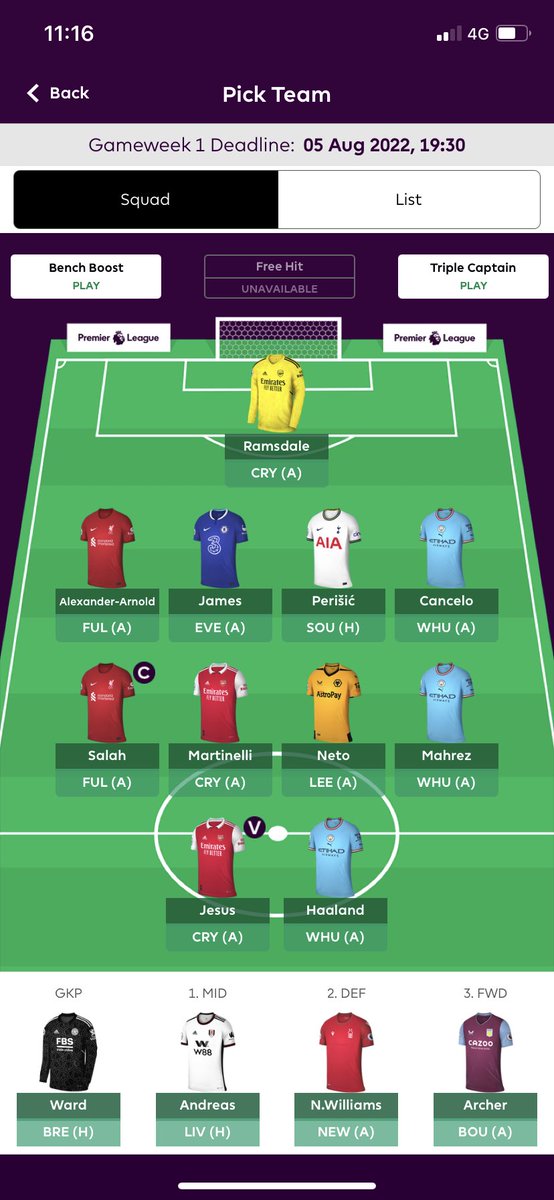 OmidMoayeri's tweet photo. @LetsTalk_FPL My big risk is Mahrez and Perisic to try to get a head early. Thinking of Trippier and another 8m. https://t.co/zpnd1dsw6w