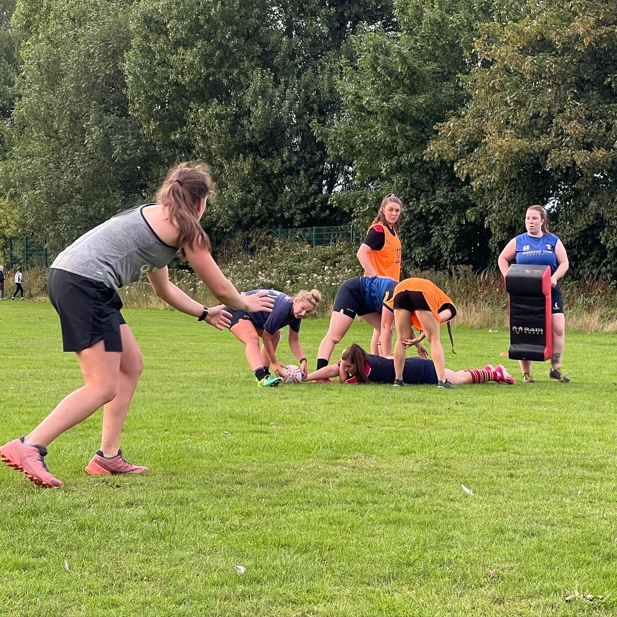 Pre-Season session 4 ✅ Focusing on sprint technique and starting to build on our rugby structure for the new season! 🏉 #womensrugby #bury #rugby #uptherams