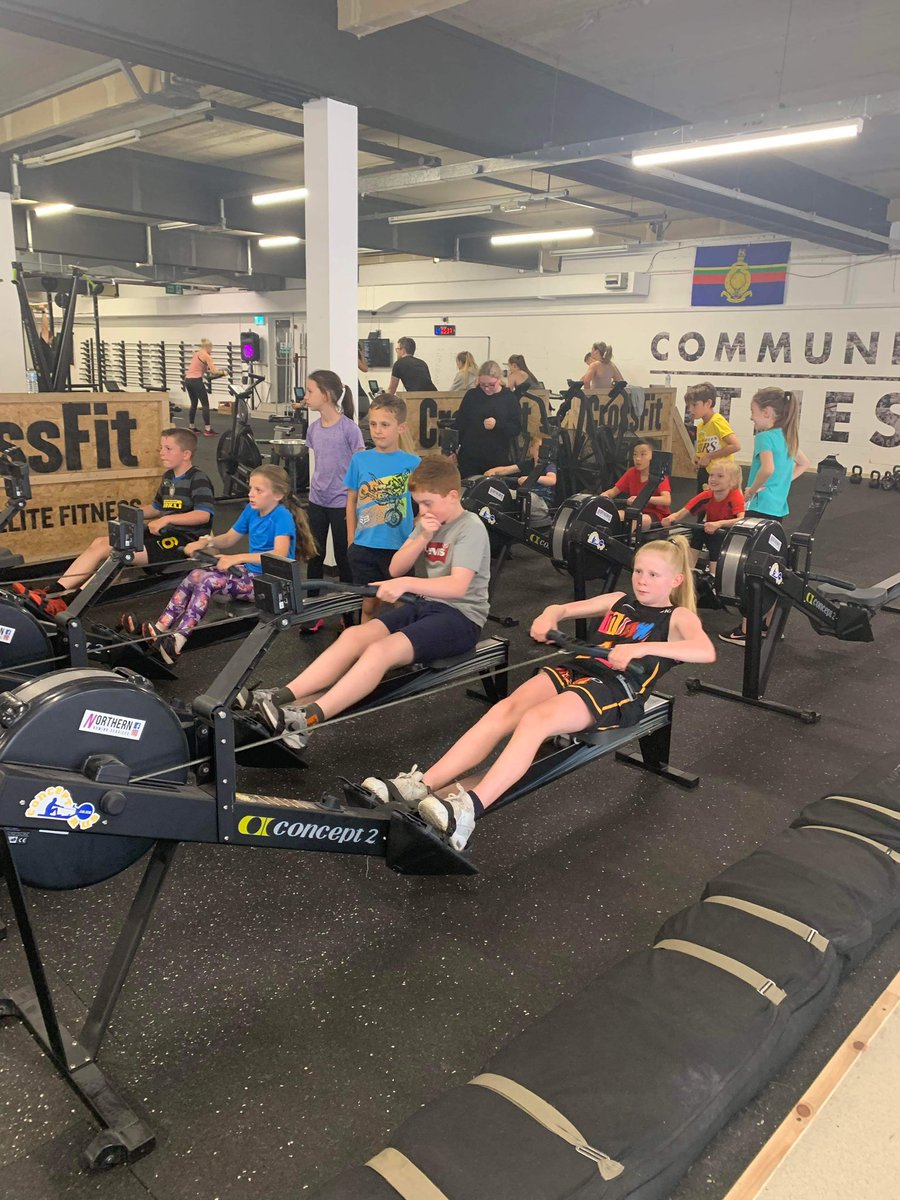 CLSASC's tweet image. This week #TeamCLS @CrossfitCLS have seen over 35children participate in a Crossfit session followed by an excellent healthy meal supplied by the FuelCafe along with weekly nutritional advice,few pics below, more to follow each week throughout the summer  @cdsport @asanortheast