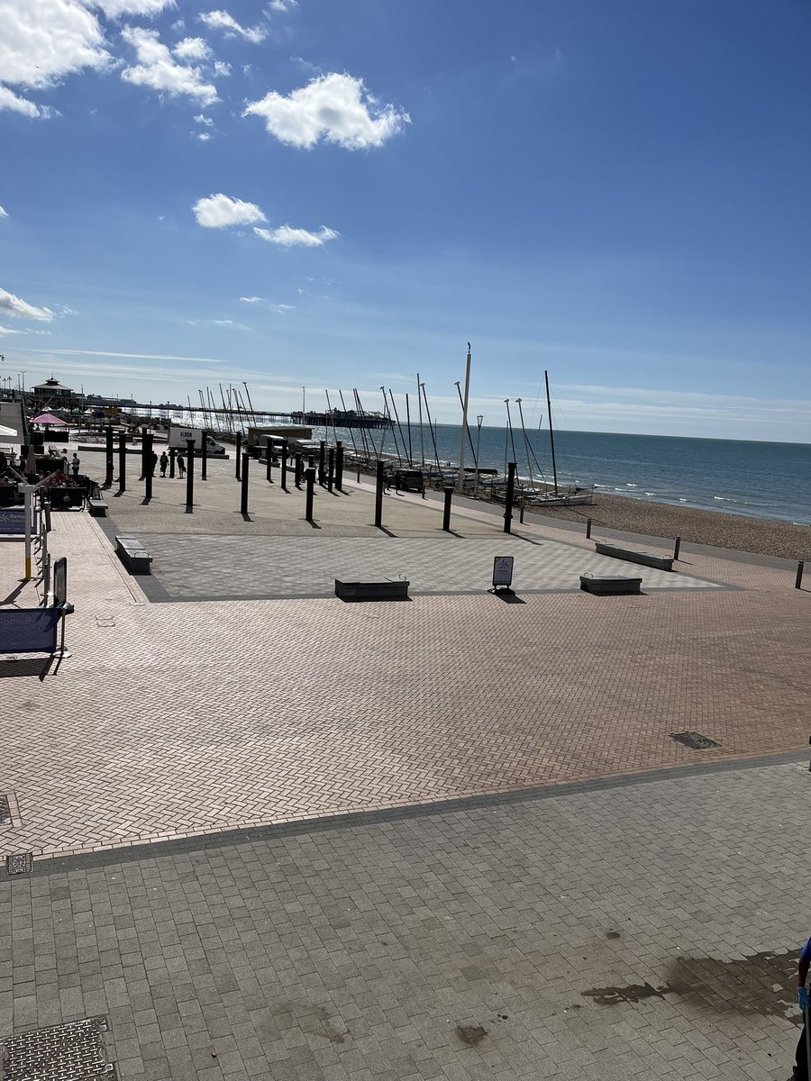 Morning stroll #brightonfestival