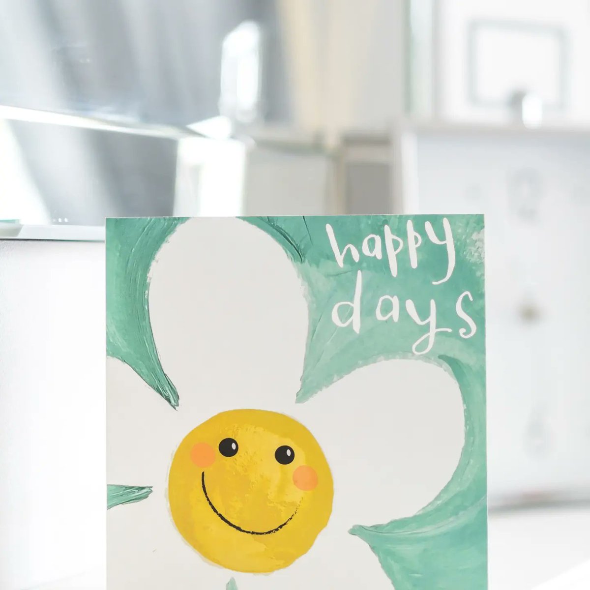 I know it's August and that these are Christmas cards but HOW GOOD are these photos? During lockdown my photographer neighbour was much quieter than usual and I asked if she'd mind doing a few product shots...i'm so glad I did 🥳🤩 her insta is  @sarahhortonphotography