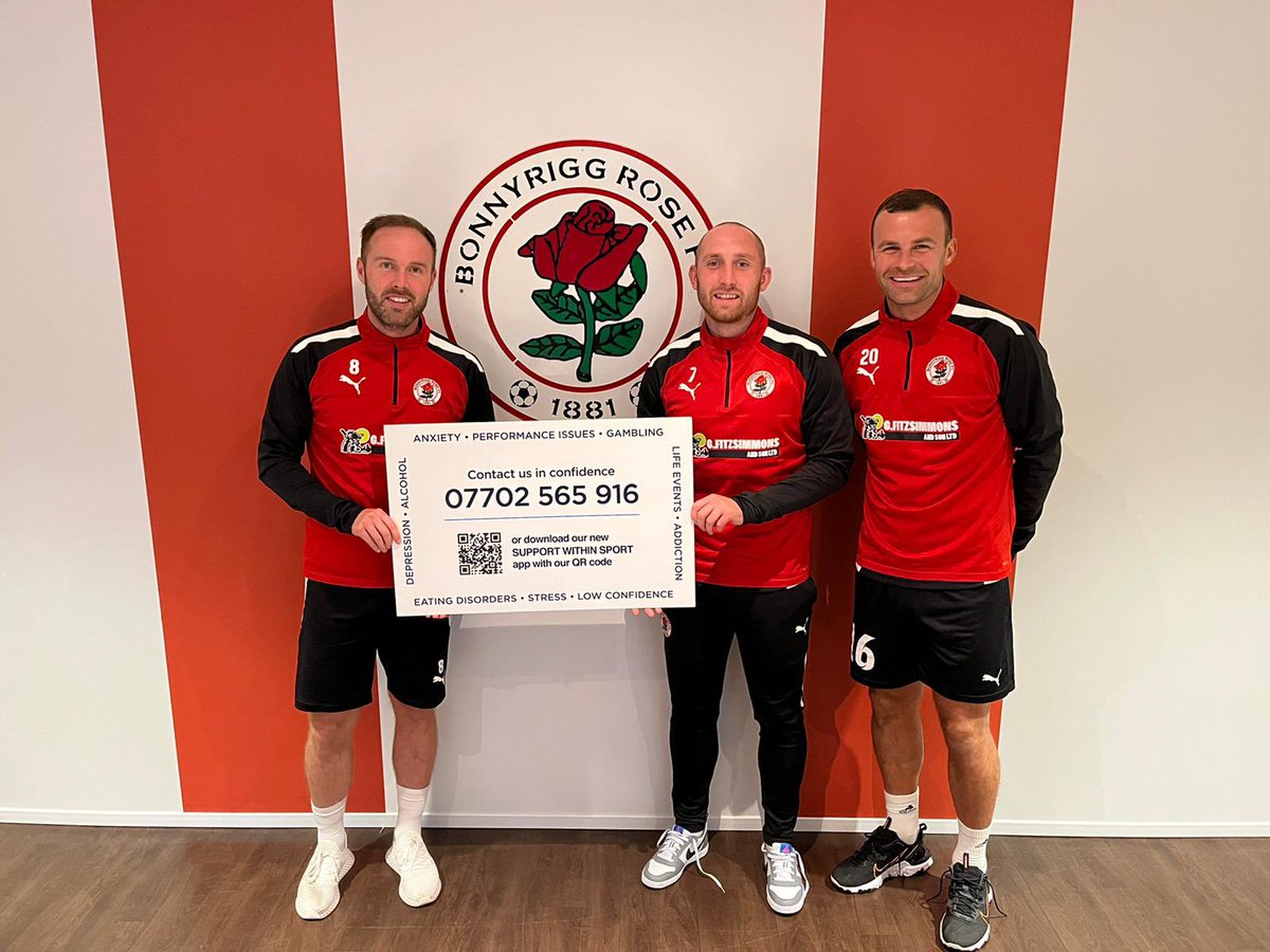 Now to the @spfl newcomers - @BonnyriggRose 🌹Big thanks to @kevsmith1987 @theteapotturner and @JonnyStewart90 for helping to #PassItOn - free, confidential mental health support service by phone, app or WhatsApp 📱