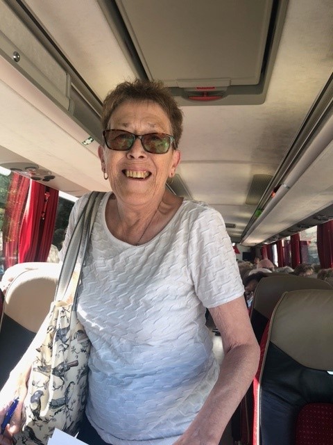 BSA_Leeds9's tweet photo. A big thanks to Ross Travel for taking our members to Lytham St annes today - Everyone was really excited and the sun was shining for us 😀😎🚍🚍🚍 #BSA #leeds9 #daytrippers https://t.co/Zqk4zTJhV1