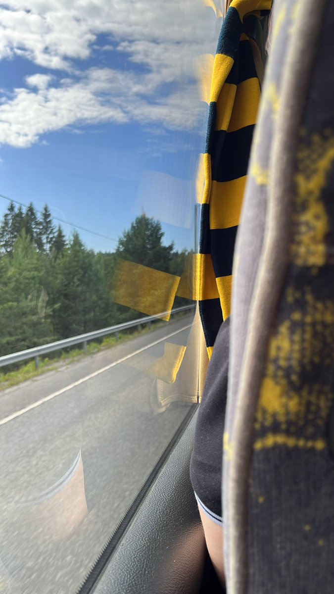 🚌 Tämän kauden pisin matka 'kotiotteluun.'

🤦🏻‍♂️ Aiemmin tällä kaudella on riittänyt vain parin kilometrin taivaltaminen, tänään noin 450 kilometriä.

Hävetkää isosti! @Kuopionkaupunki 

#KuPS #UECLfi