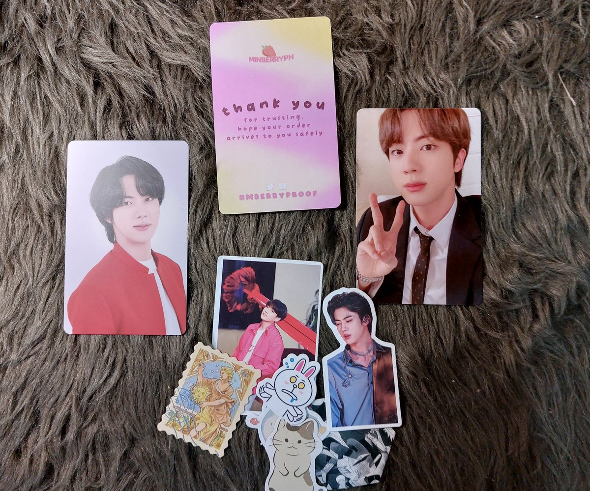 jmnflter's tweet photo. [#rycarttmails, #mberryproof] 💌 >>>>>>>

Seokjin is home! Thank you so much @MinBerryPH for packing my PC safe and for the smooth and fast transaction! More budols to come 💜 https://t.co/wtOTes9vhH