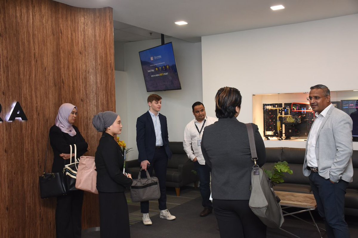Finterra2u's tweet photo. Finterra recently had the privilege of receiving members of the Asian International Arbitration Centre to discuss areas of collaboration especially in the area of Islamic fintech arbitration. We thank them for the visit
#AIAC #FINTERRA #iArbitration #IslamicArbitration #Fintech https://t.co/cdU8yAs5p1
