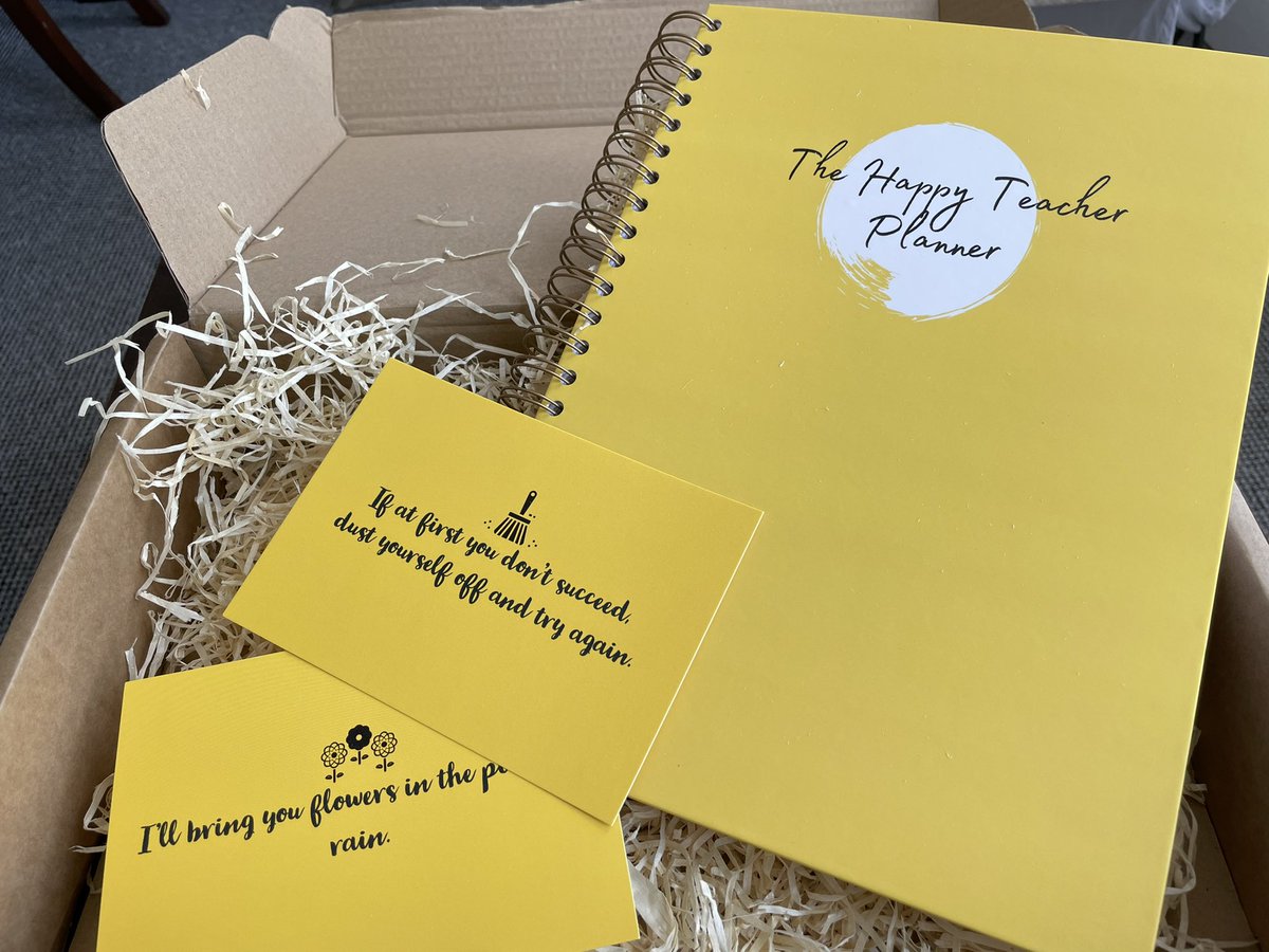 Miss Tothill tweet media