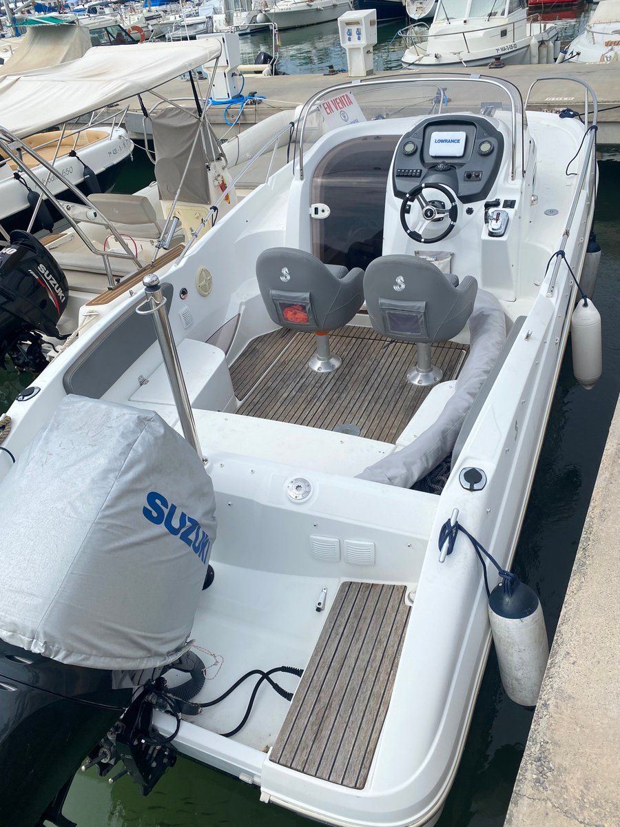CatamaranCenter's tweet image. catamarancenter.com/embarcaciones-…
#flyer750 #ocasion #beneteau #catamarancenter #embarcacion