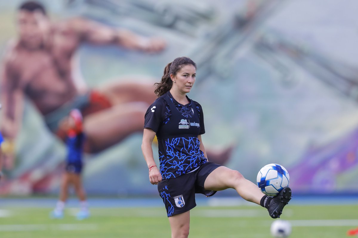 GallosFemenil's tweet photo. 🔵⚫️
Mañana es aquí y estamos listas para darlo TODO. 🔥🐓

#GalloTour2022 https://t.co/XTC6uaGtnk