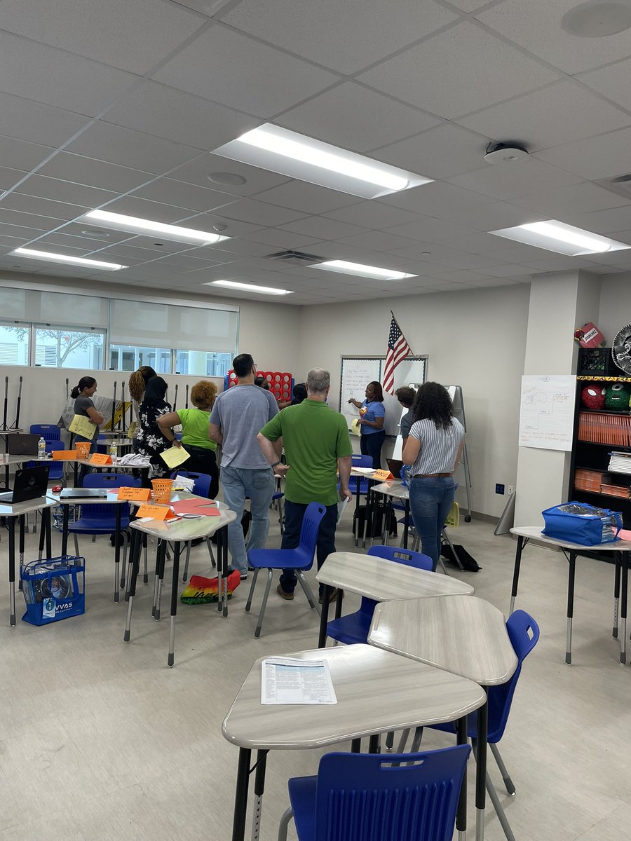 MHaywood_ISMath's tweet photo. Final Days of Summer 2022 and SOL-VII for Secondary Mathematics 🧮…Teacher Leaders, like Greg Stewart, facilitating PDs for Lesson Planning with the new materials 👏🏾!!! @FalconCove @BrowardMath #TFLA #bettertogether #BESTMathStandards https://t.co/2gCNJ5sw0J