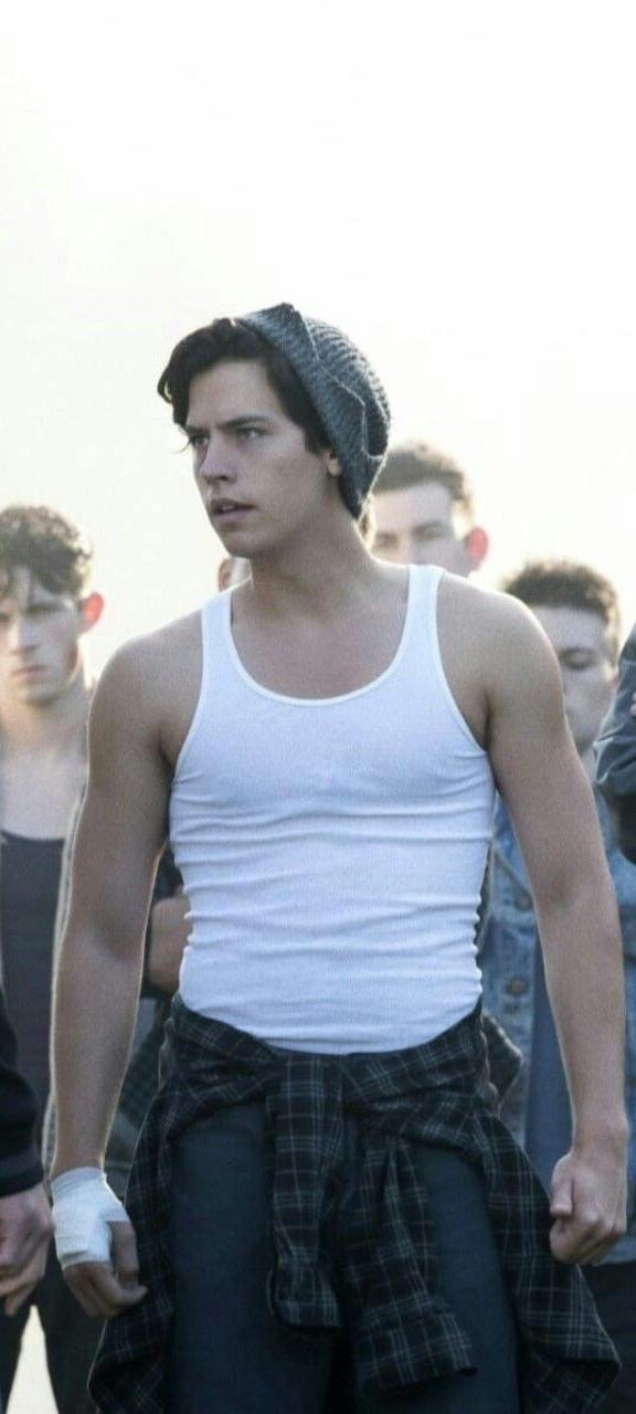 Happy birthday COLE SPROUSE 