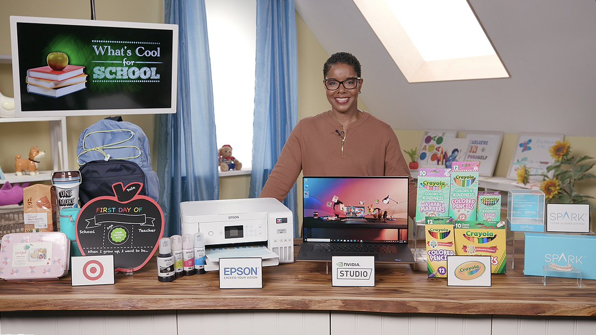 What's Trending Now tweet media