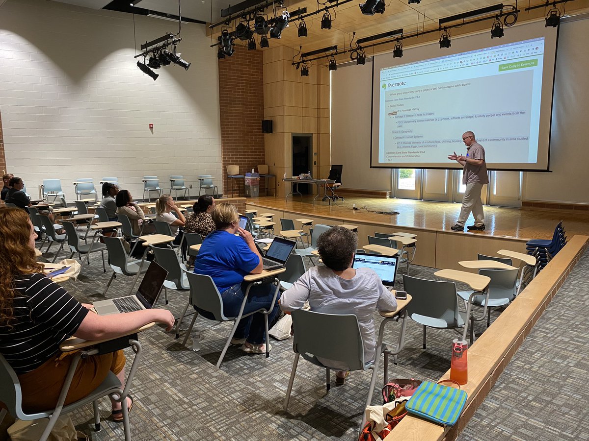 We are so fortunate to have <a href="/techyouverymuch/">Dr. Amy Jackson</a> and <a href="/mcleod/">Scott McLeod</a> here at Lynchburg City School’s Techstravaganza! #Techstravaganza22 <a href="/LCSEDU/">Lynchburg City Schools</a>