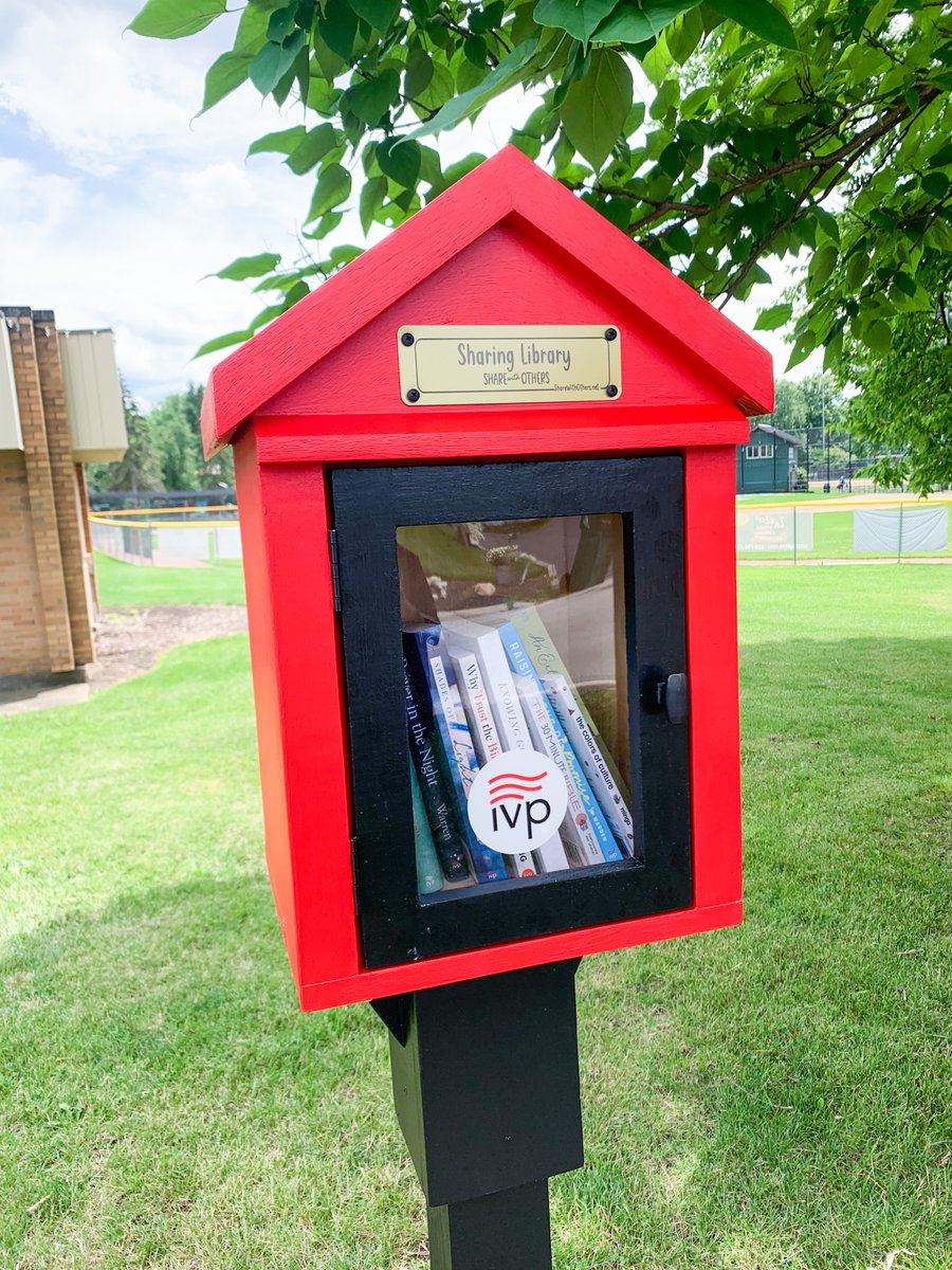ivpress's tweet image. Check out these brand-new sharing libraries in Westmont, IL! We built these IVP-red beauties as part of our initiative to love and serve our very own community. 

Local friends: snag a book at Ty Warner or Veterans Memorial Parks!