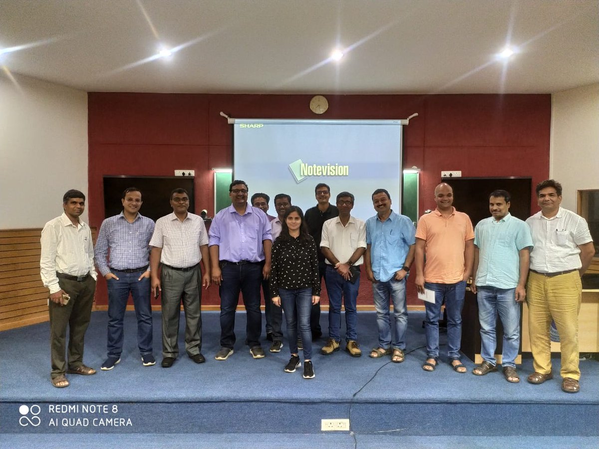 chm_iiserb's tweet image. It was a great pleasure hosting Prof. Abhishek Dey @DeyIACS, Senior Professor @iacskolkata  to deliver a lecture on the topic “Multi-proton multi-electron Reduction of Diatomics” and interact with our students @chm_iiserb @iiserbhopal