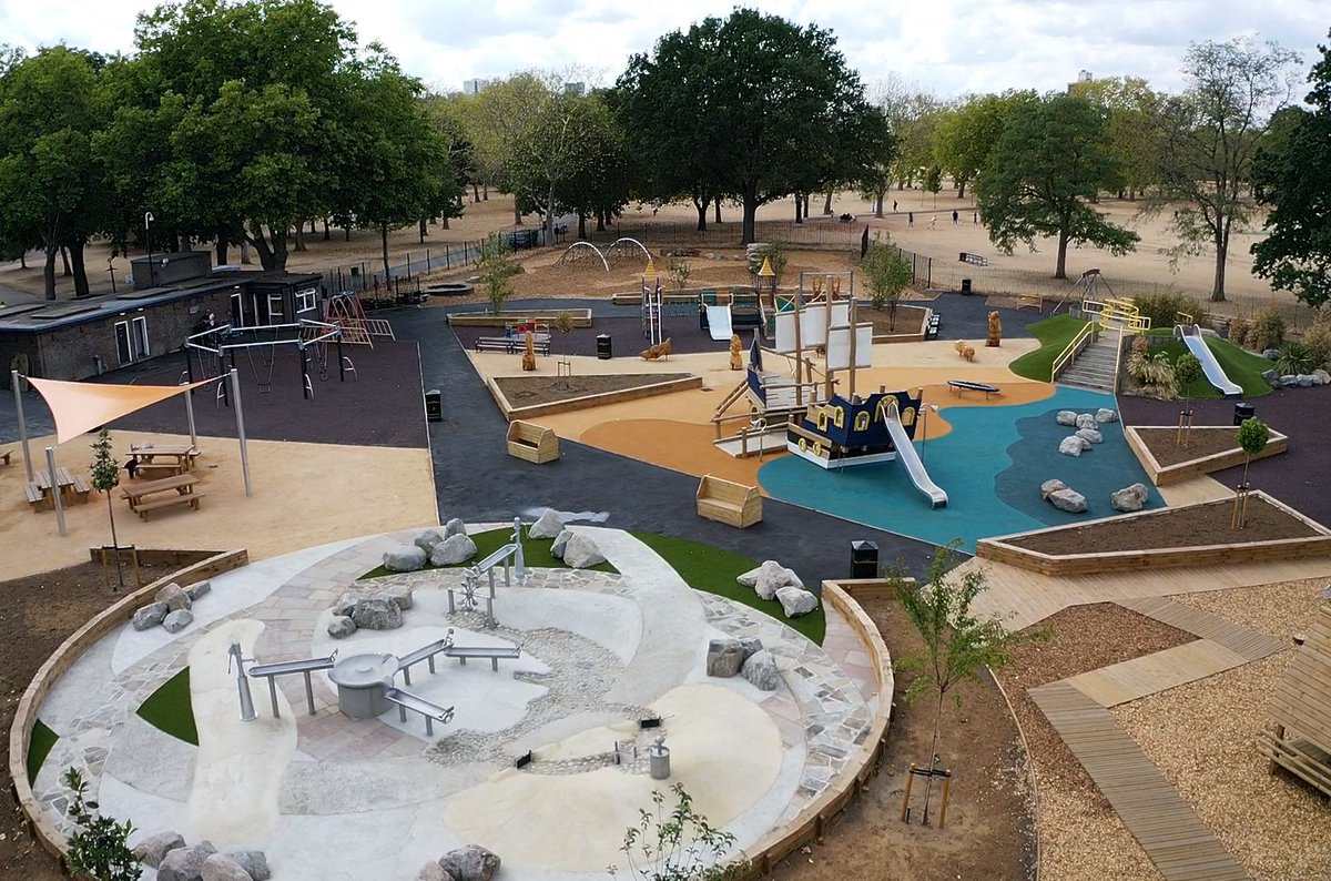 WestHamParkE7's tweet photo. Our fantastic new playground opens TOMORROW at 10am!  Please RT https://t.co/uzHWDgoixQ