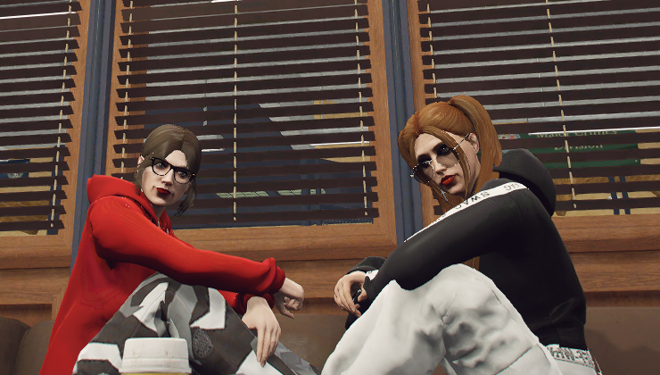 NemesisRoleplay's tweet photo. Some of the RP is getting real serious, KK and Miley having to spend the night at the police station under protection. I wonder what thats all about! #NemesisRP #NemesisRolePlay #FiveM #GTARP https://t.co/q9ddfDUVa4