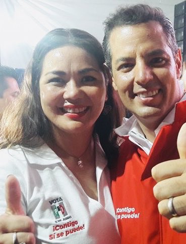 Scarlett_vg's tweet photo. Feliz cumpleaños apreciado Gobernador ⁦⁦@alejandromurat que⁩ hoy y siempre seas muy feliz y tus anhelos se cumplan‼️🎂🎈🎁 https://t.co/RSDiIWu2XL