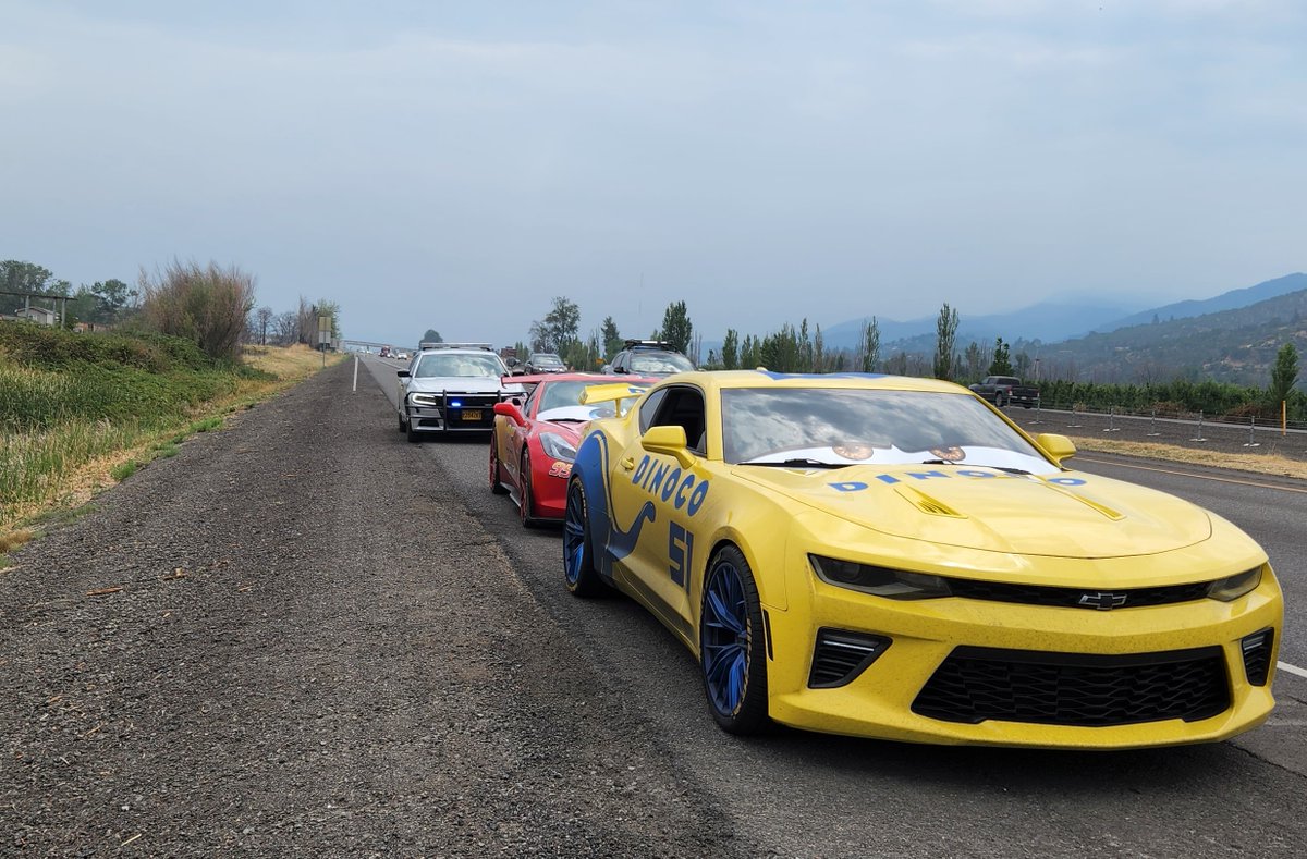 ORStatePolice's tweet image. You would have to see it to believe it. 

OSP received a driving complaint regarding 2 very specific vehicles.  Trooper stopped “Lightning McQueen” for Following too Close &amp;amp; “Dinoco” pulled over too.  “McQueen” was warned.

#Kachow  #HighwaySafety