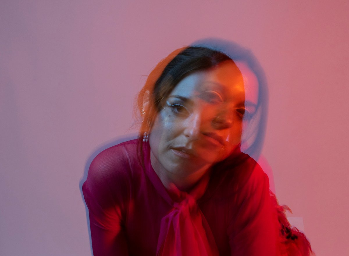 teamtalkrecs's tweet photo. 🙏 @SpotifyUK for adding Pollena's Lemons to their Fresh Finds playlist! Check it out here : https://t.co/XYOeaMqX8Y https://t.co/te2PIIF5GE