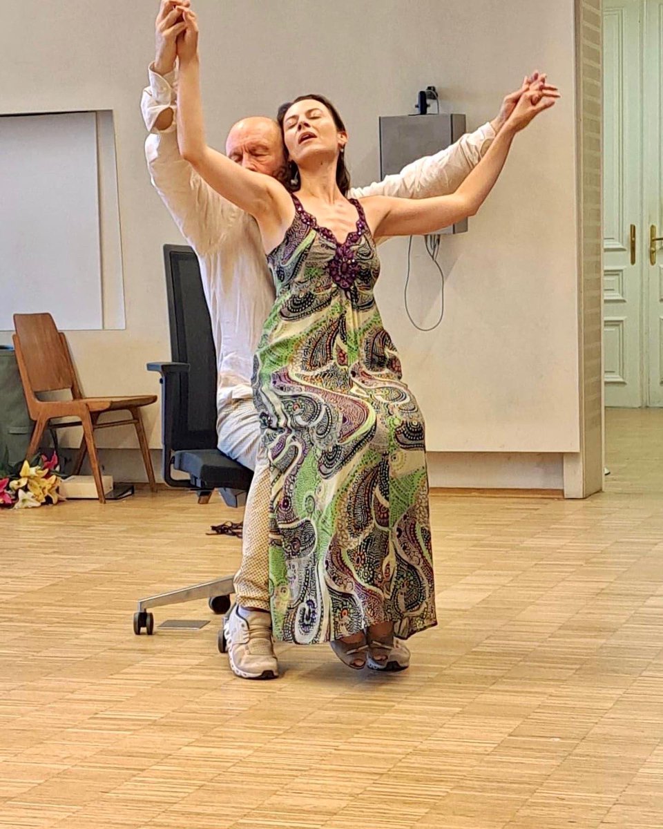 Chen Reiss tweet media