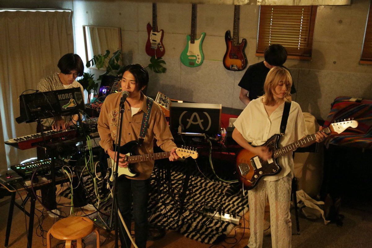 department2020's tweet photo. 【from Studio KiKi】
今月のゲストは
Fairy Brendaの澤竜次！
90'sオルタナの美味しい部分をふんだんに盛り込みつつ2022年仕様にアップデートした名曲！

#76 FAIRY BRENDA『いずれはサンシャイン with miida and The Department 』
https://t.co/u4cfRNBGXu https://t.co/fEcOBLTXid