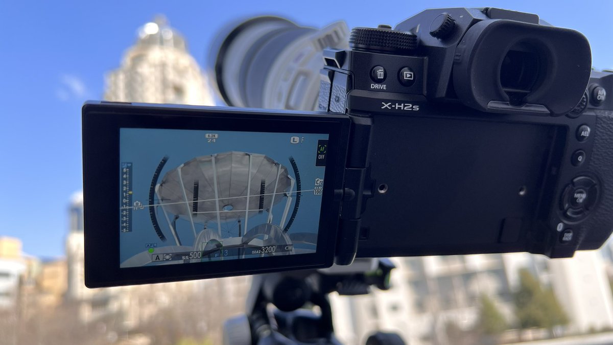 Marco Cocomello / GLITCHED tweet media