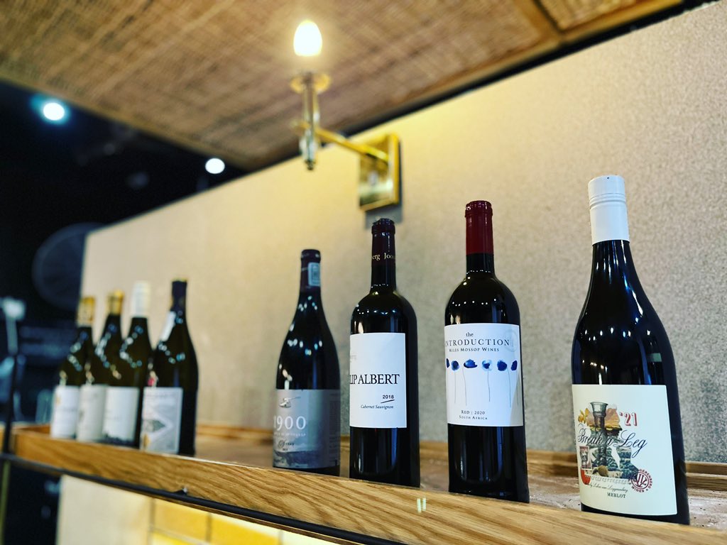 Hawk + Schoon Wine Bar (@hawkandschoon) on Twitter photo Some new beauties on the block ๐คฉ๐คฉ๐คฉ
We keep our wine list fresh - by adding new wines on a regular basis.
Come and discover our world of wine ๐ท
<a href="/vanloggwines/">Vanloggerenbergwines</a>
<a href="/MilesMossop/">Miles Mossop</a> <a href="/JoostenbergWine/">Joostenberg Wines</a>
<a href="/UsanaPastures/">Usana Pastures</a> <a href="/GrootePost/">Groote Post Wines</a>
<a href="/MooiplaasWines/">Mooiplaas Wines</a> @reenenborman Some new beauties on the block ๐คฉ๐คฉ๐คฉ
We keep our wine list fresh - by adding new wines on a regular basis.
Come and discover our world of wine ๐ท
<a href="/vanloggwines/">Vanloggerenbergwines</a>
<a href="/MilesMossop/">Miles Mossop</a> <a href="/JoostenbergWine/">Joostenberg Wines</a>
<a href="/UsanaPastures/">Usana Pastures</a> <a href="/GrootePost/">Groote Post Wines</a>
<a href="/MooiplaasWines/">Mooiplaas Wines</a> @reenenborman