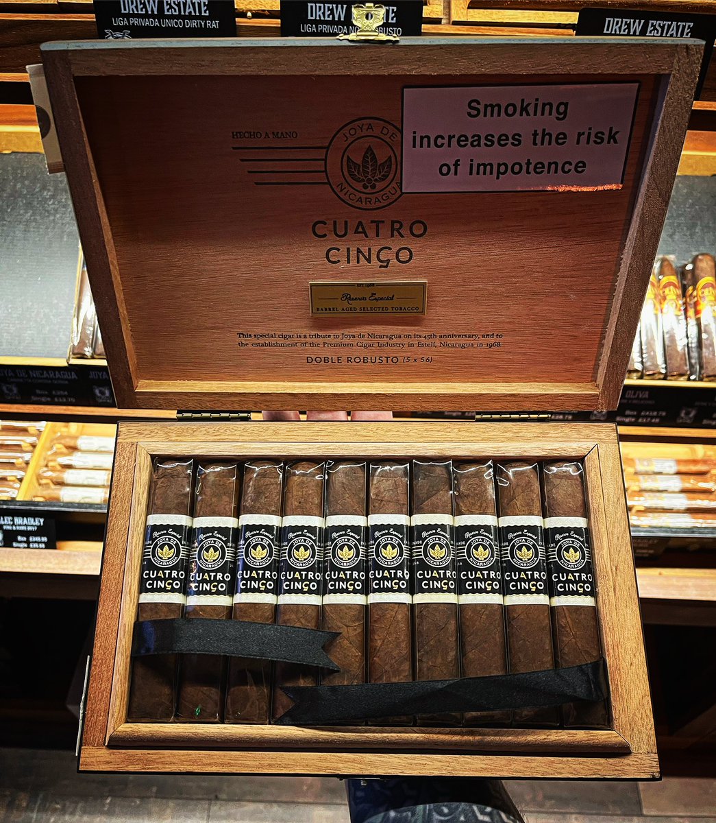 CASCshop's tweet photo. Originally created to celebrate @joyacigars’ 45th anniversary, the Cuatro Cinco Double Robusto is a thoroughly magnificent vitola featuring some exceptional barrel-aged filler tobaccos!

https://t.co/4sTafChhTg

#hed #cascshop #cascnation https://t.co/9qLlj7eheQ