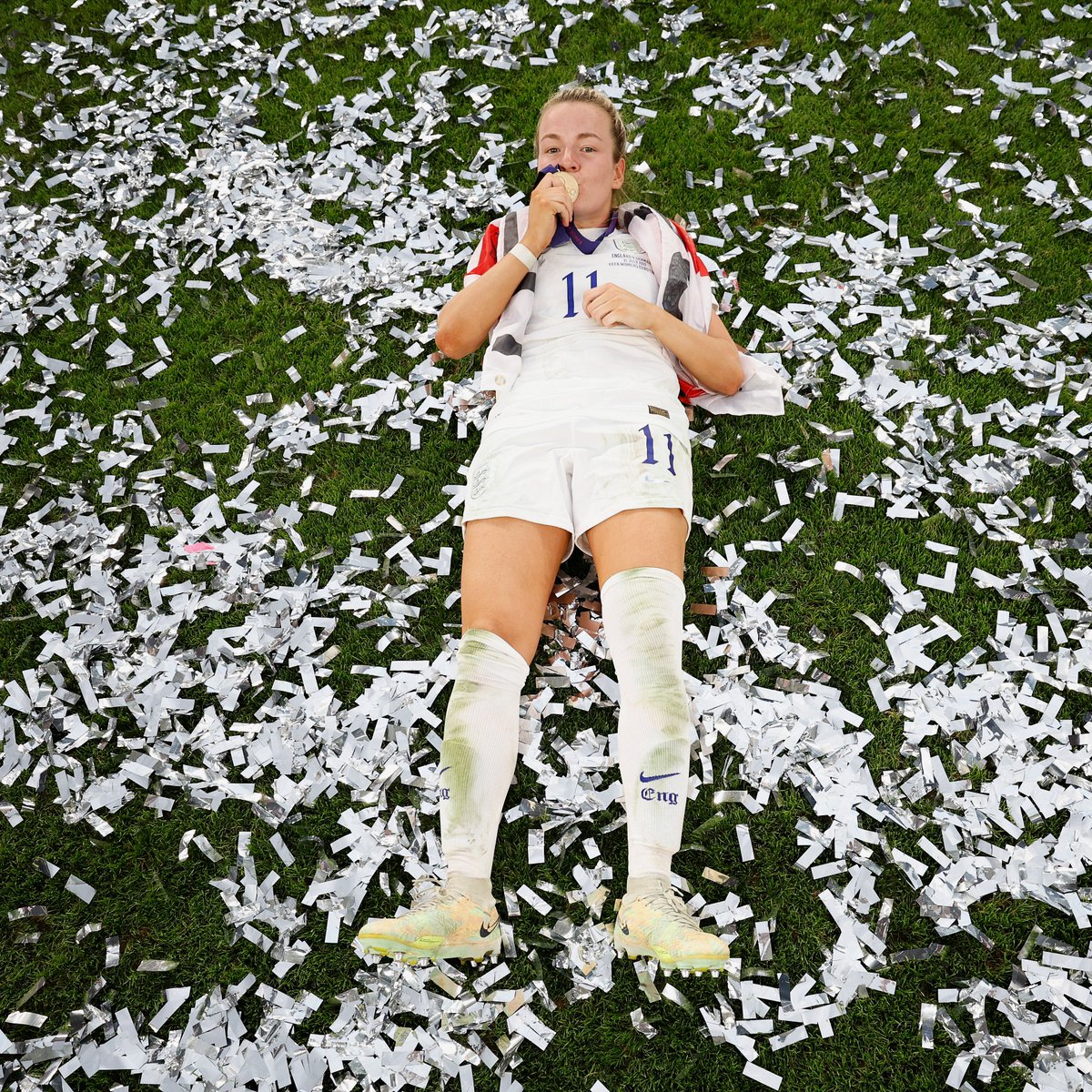 Lionesses tweet picture