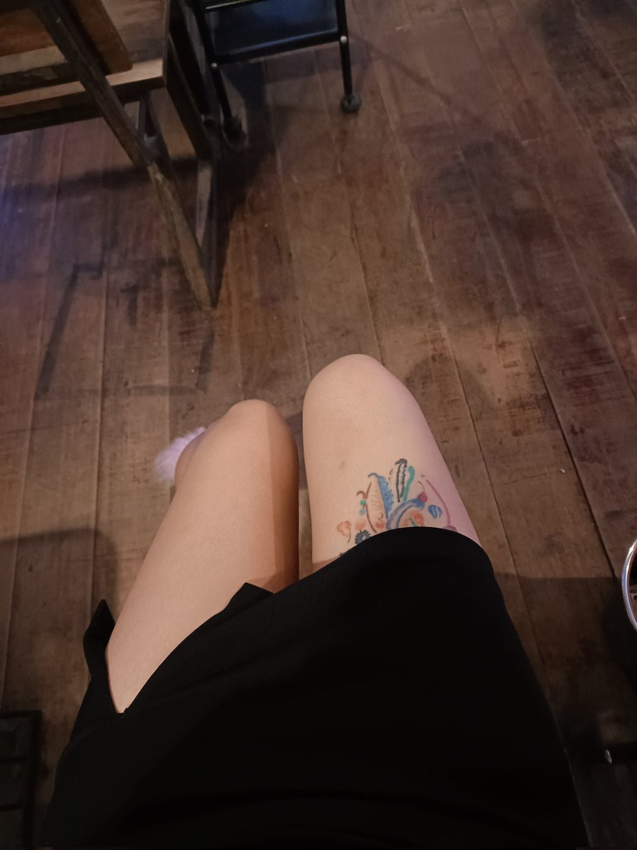 tyza122's tweet photo. กลางคืนโคตรเหงา🥺 https://t.co/tEpgX7On9o