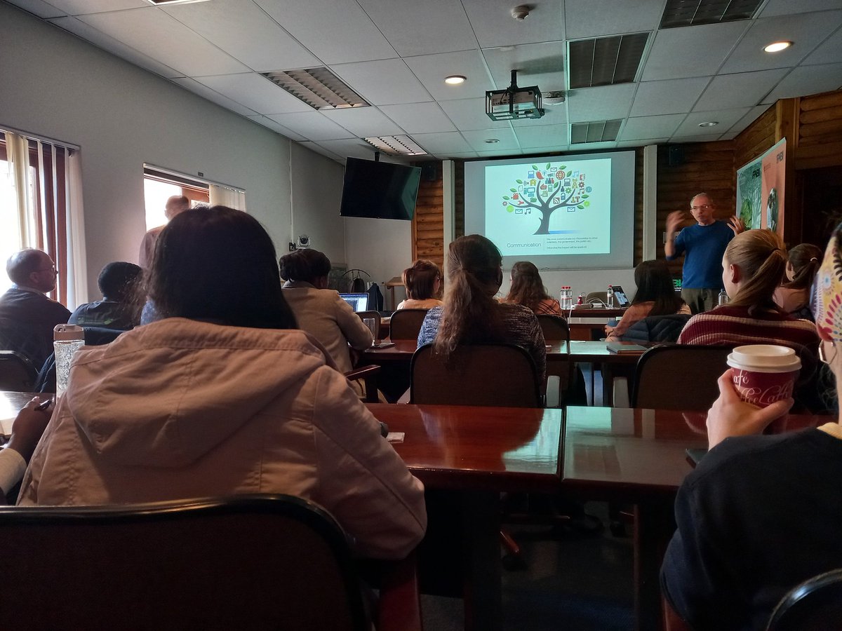 NickyCreux's tweet image. The @Fabiteam1 social media club is super excited to host @KamounLab for a social media and science communication discussion @UPnasagric !